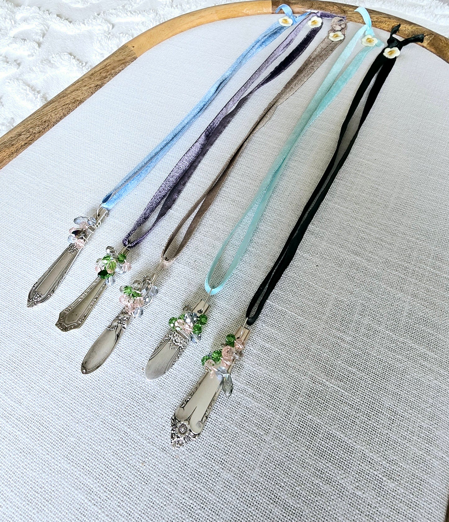 Vintage Bookmark - Vintage Hand Stamped Bookmark | Wandering Tulips