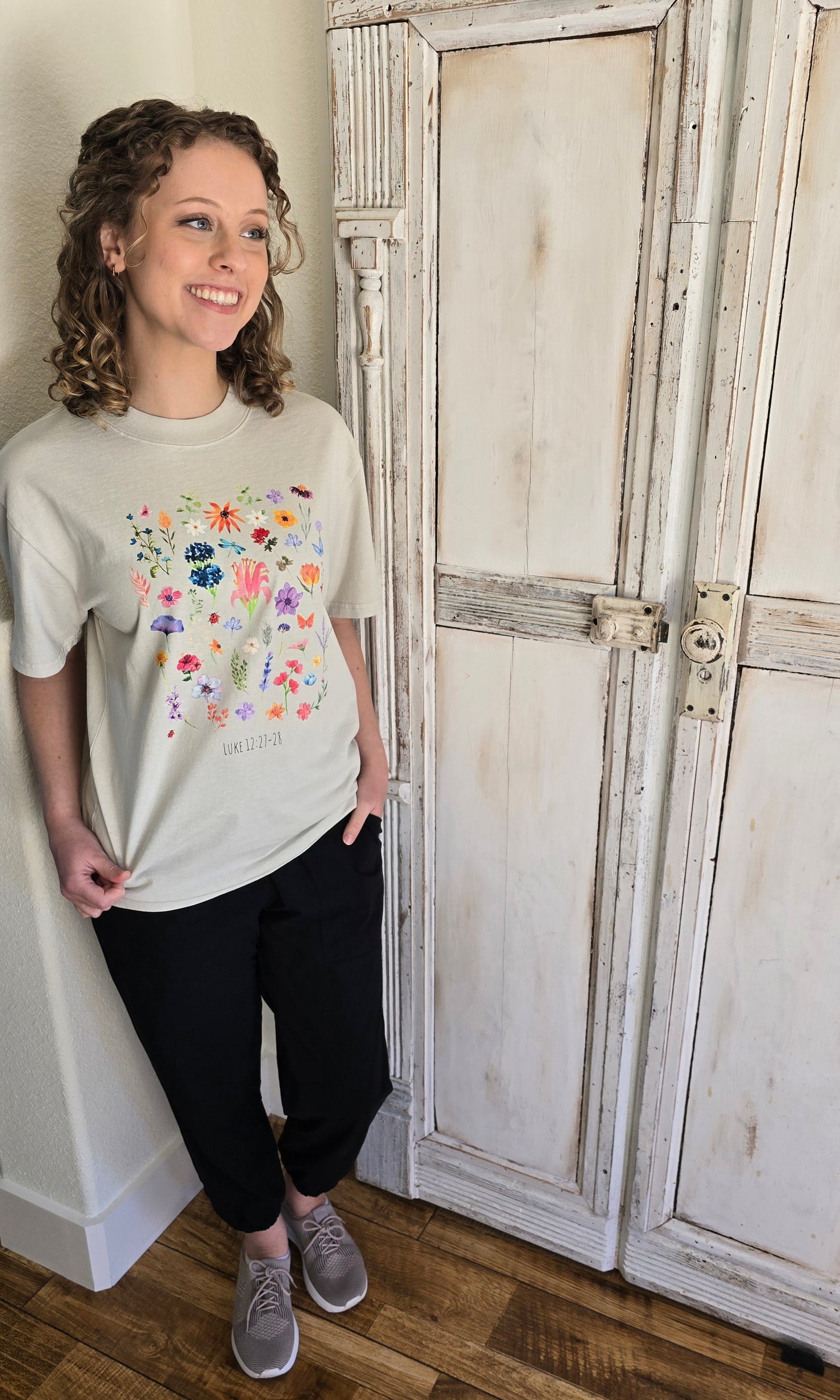 Luke 12:27-28 Oversized Faded T-Shirt | Wandering Tulips
