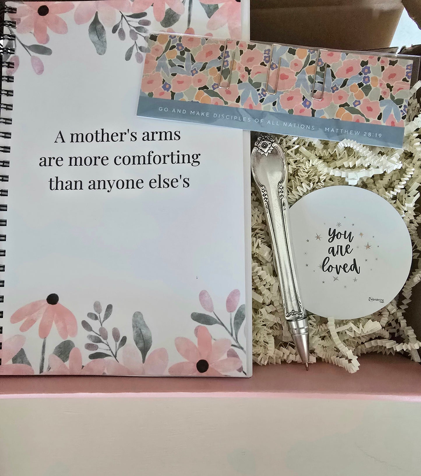 Mother's Gift Box|Wandering Tulips