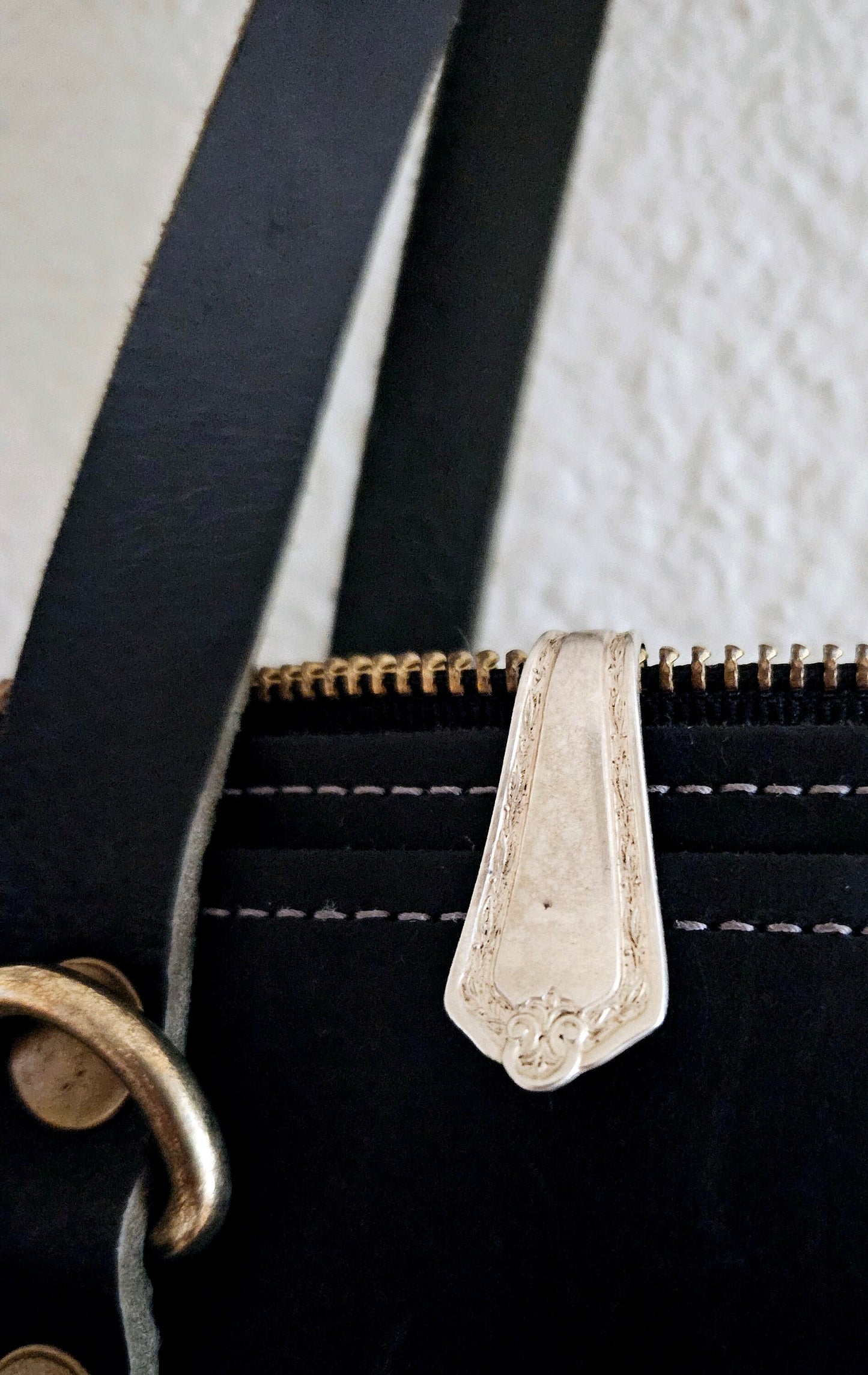 Vintage Keychain,purse hook,vintage gift,gift for wife,gift for daughter,gift for mom,unique gift,vintage lover,gift for grandmother