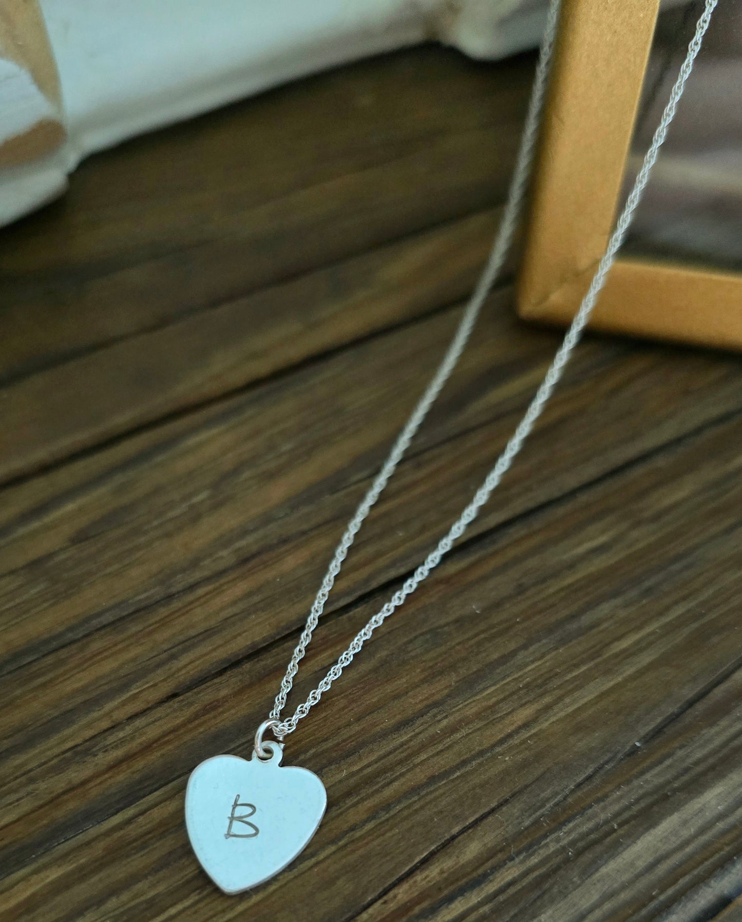 Initial Heart Necklace - silver - Personalized Charm | Wandering Tulips