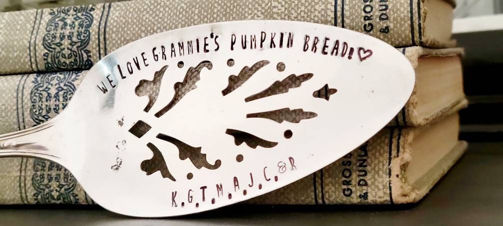 customized gift,customized gift for grandma,customized gift for wife,valentines gift for wife,engraved silver server,silver server,stamped silver server,personalized server,pie server,cake server,wedding gift,personalized wedding server,wedding