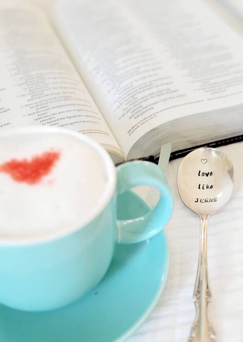 Love Like Jesus Vintage Silver Plated Teaspoon,Faith based gift,teaspoon gift,coffee spoon gift,gift for friend,custom gift,personalized