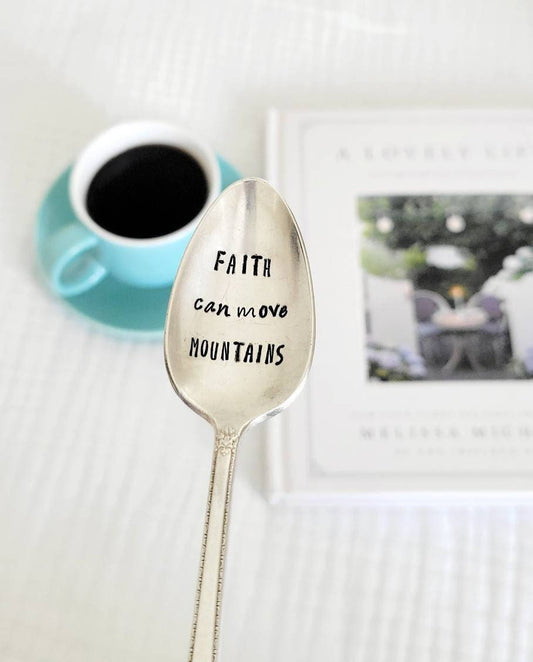 Faith can move mountains hand stamped vintage silver plated teaspoon,will be placed in a felt bag with a waterproof sticker.