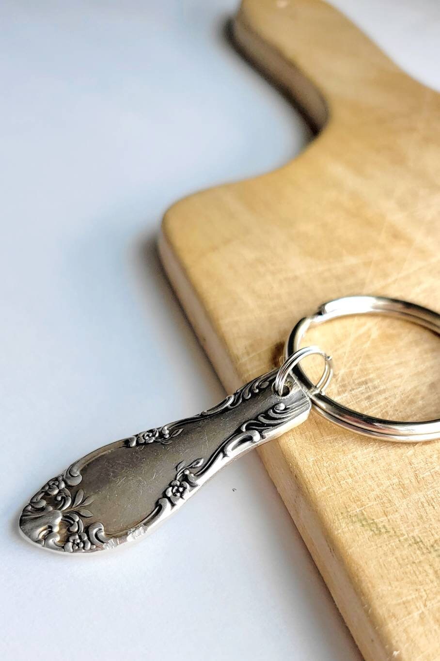 Vintage Keychain,gift for her,gift for him,vintage gift,gift for wife,gift for husband,gift for mom,gift for dad,unique gift,vintage lover