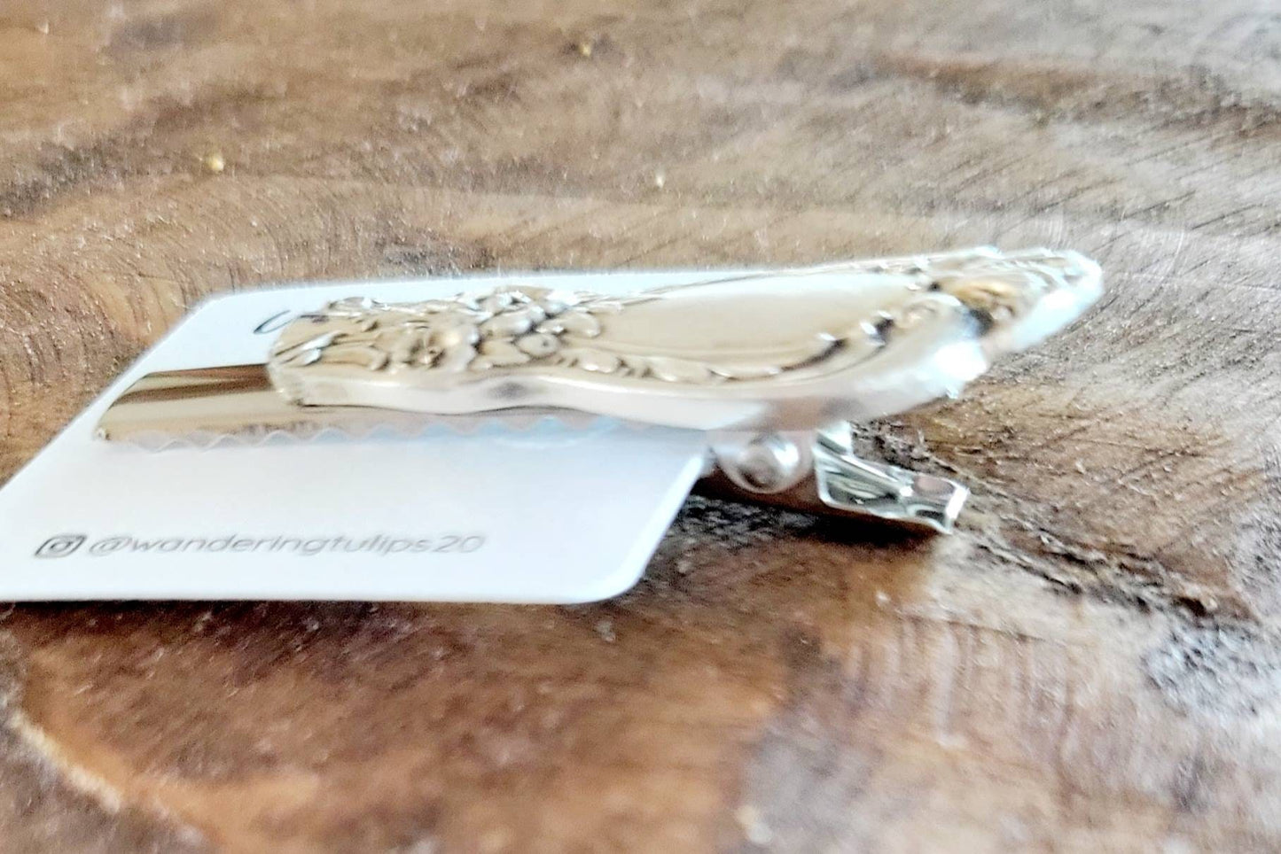 Vintage upcycled hair clip,unique gift for daughter,gift for vintage lover,gift for mom,gift for wife,hairdresser gift,gift for bride to be