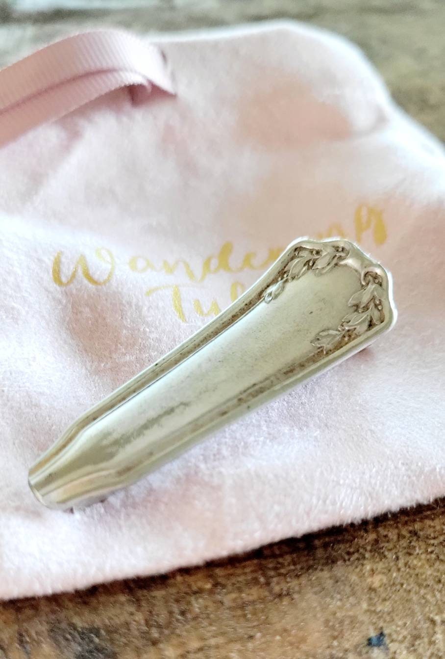 Vintage upcycled hair clip,silver plated,unique gift for daughter,gift for vintage lover,gift for mom,gift for wife,hairdresser gift,